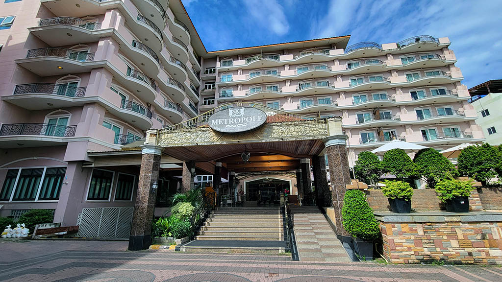 LK Metropole exterior